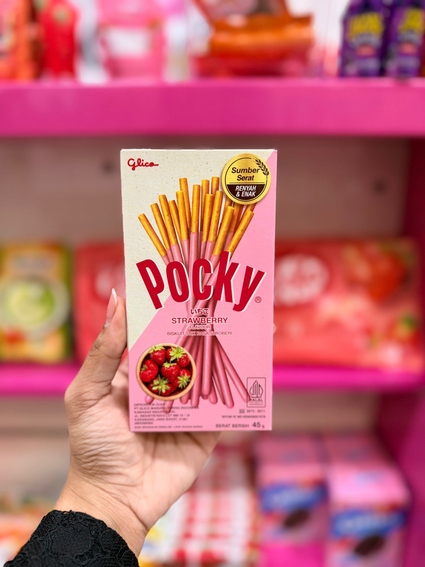 Pocky Strawberry
