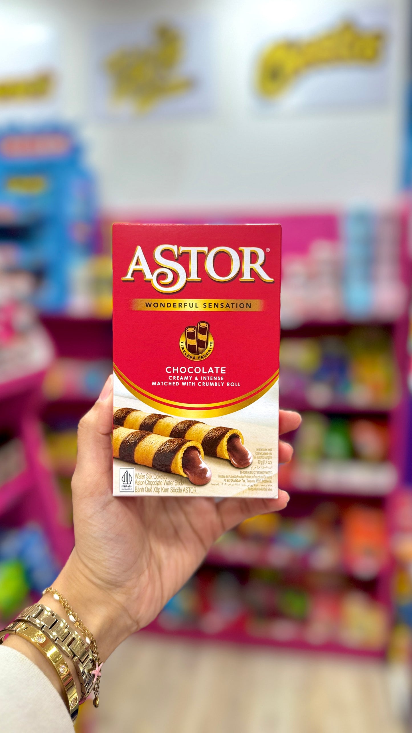 Astor Chocolate Wafer Rolls