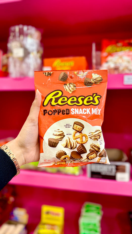 Reese's Popped Snack Mix